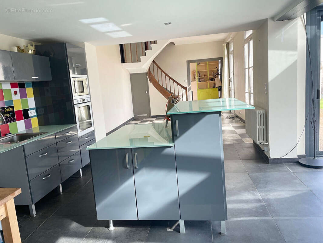 Maison à SAINT-CYR-SUR-LOIRE