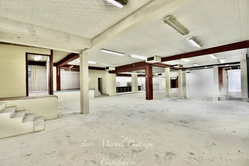 Commerce à SAINT-GAUDENS