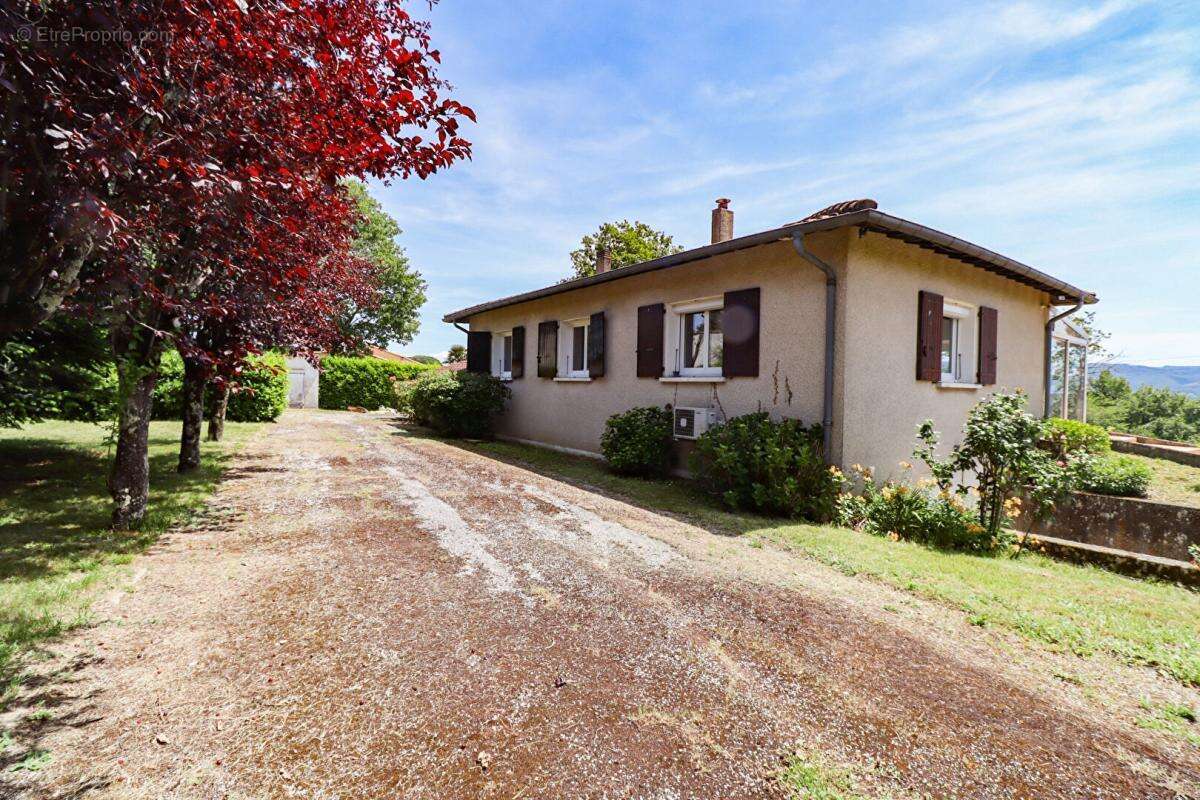 Maison à VIVIERS-LES-MONTAGNES