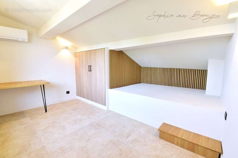 Appartement à vendre 5 pièces AIX EN PROVENCE (13) - 118 m², 3 chambres, un jardin privatif, dans parc de 5 000 m² - photo 17