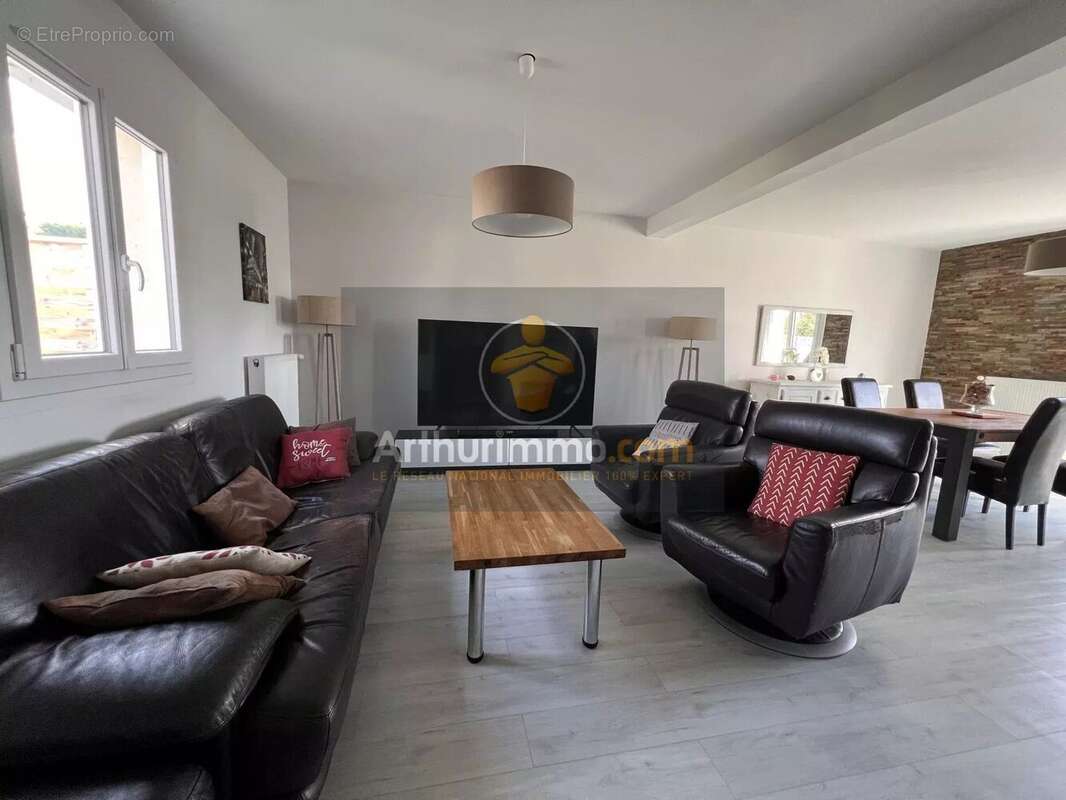 Maison à PONTAULT-COMBAULT