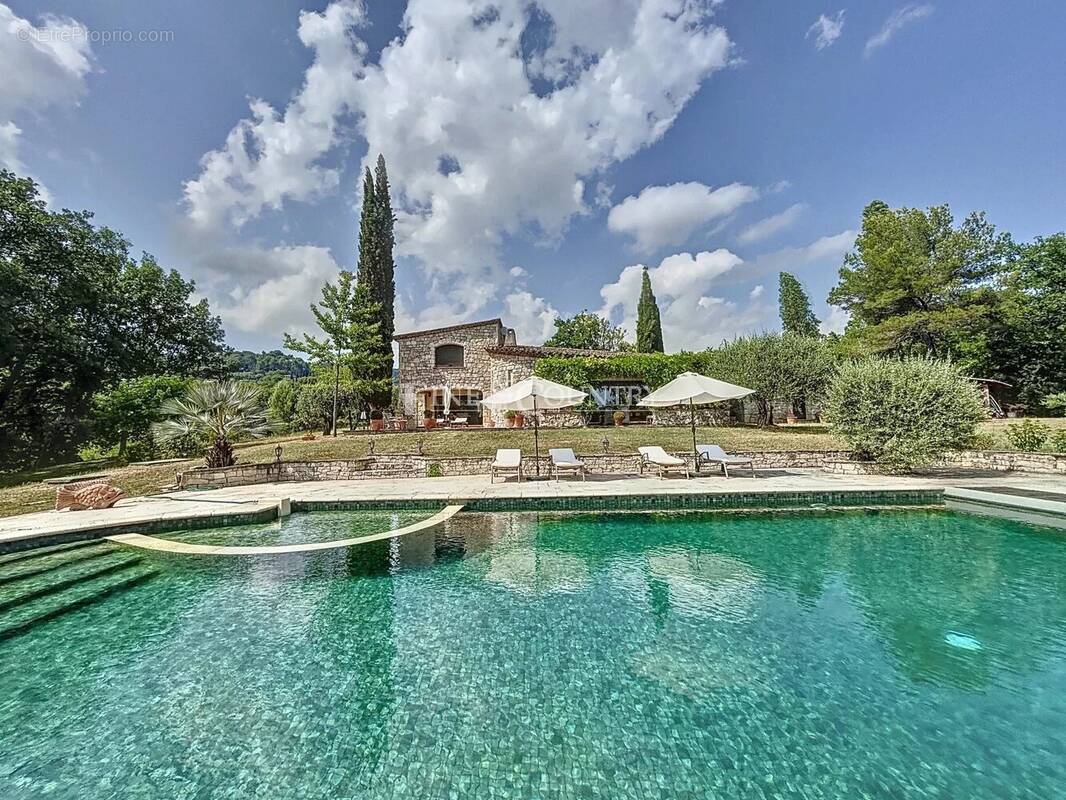 Maison à FAYENCE