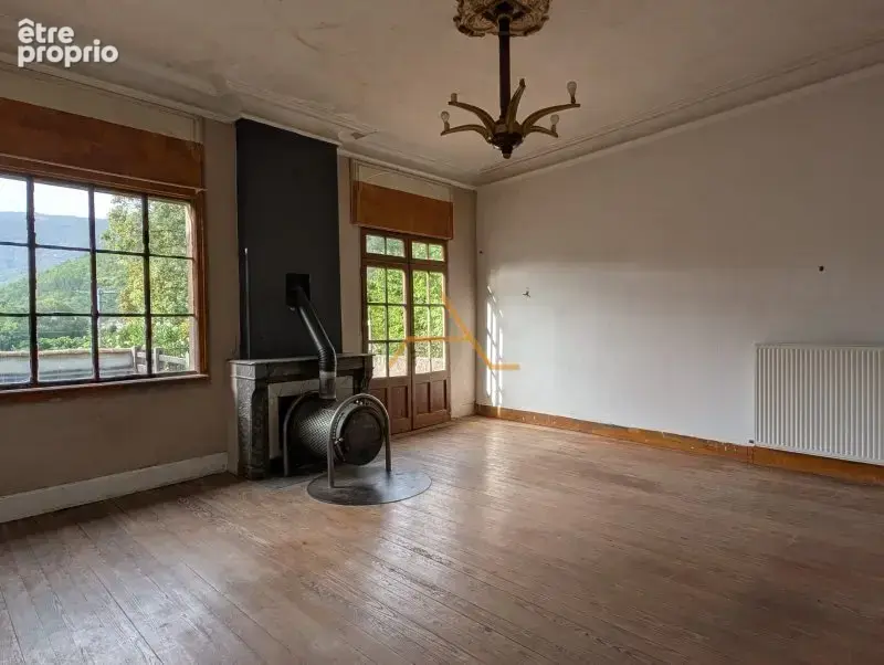 Maison de village à vendre à Montjoux  Environ 170 m² avec cour et jardin - photo 4