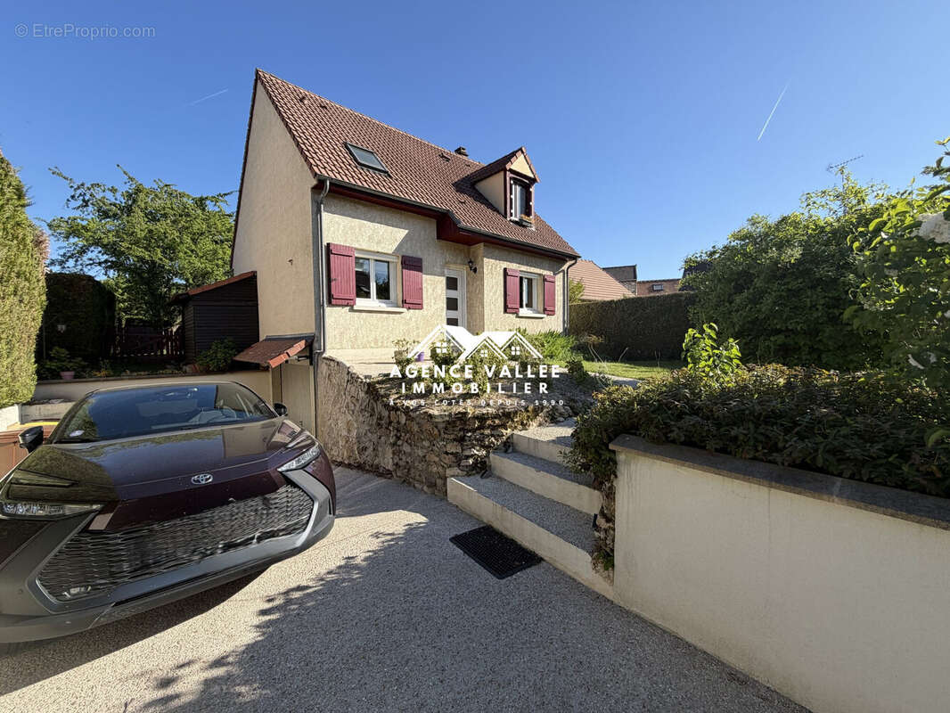 Maison à SAINT-GERMAIN-LES-CORBEIL