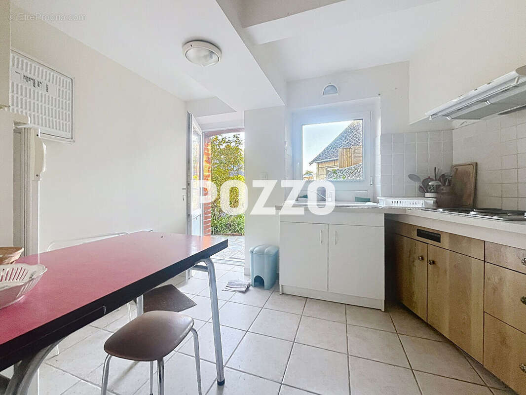 Maison à SAINT-PAIR-SUR-MER