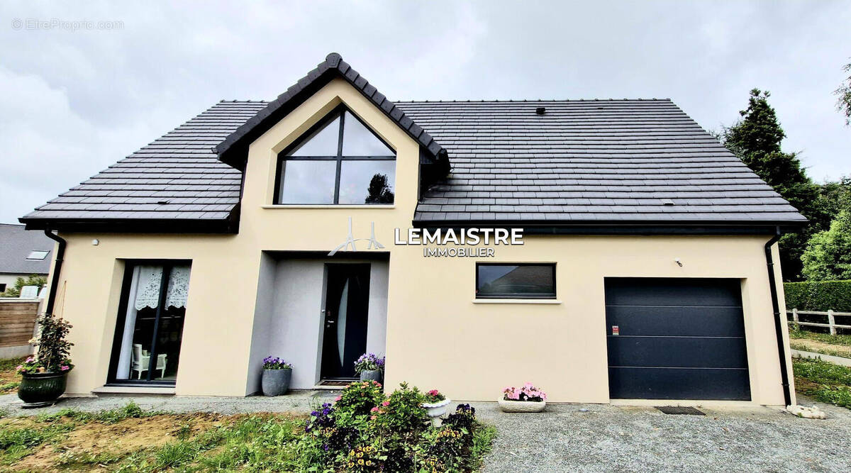 Maison à YERVILLE
