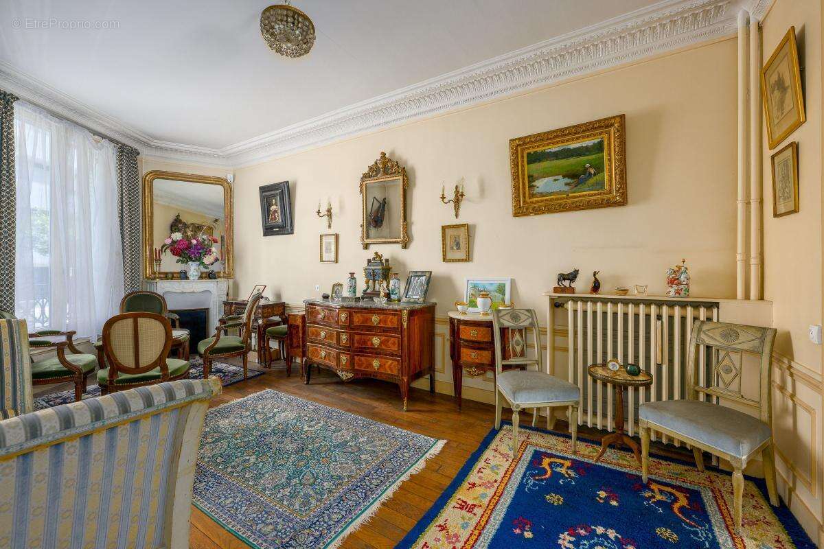Maison avec jardin de 125 m² aux portes de Paris ! - photo 4