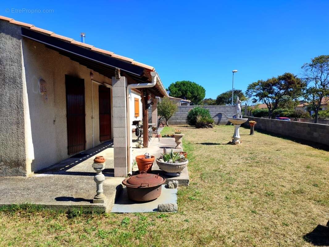 Maison plain-pied 103m2 103m2 sur beau terrain clos de 675m2 - photo 5