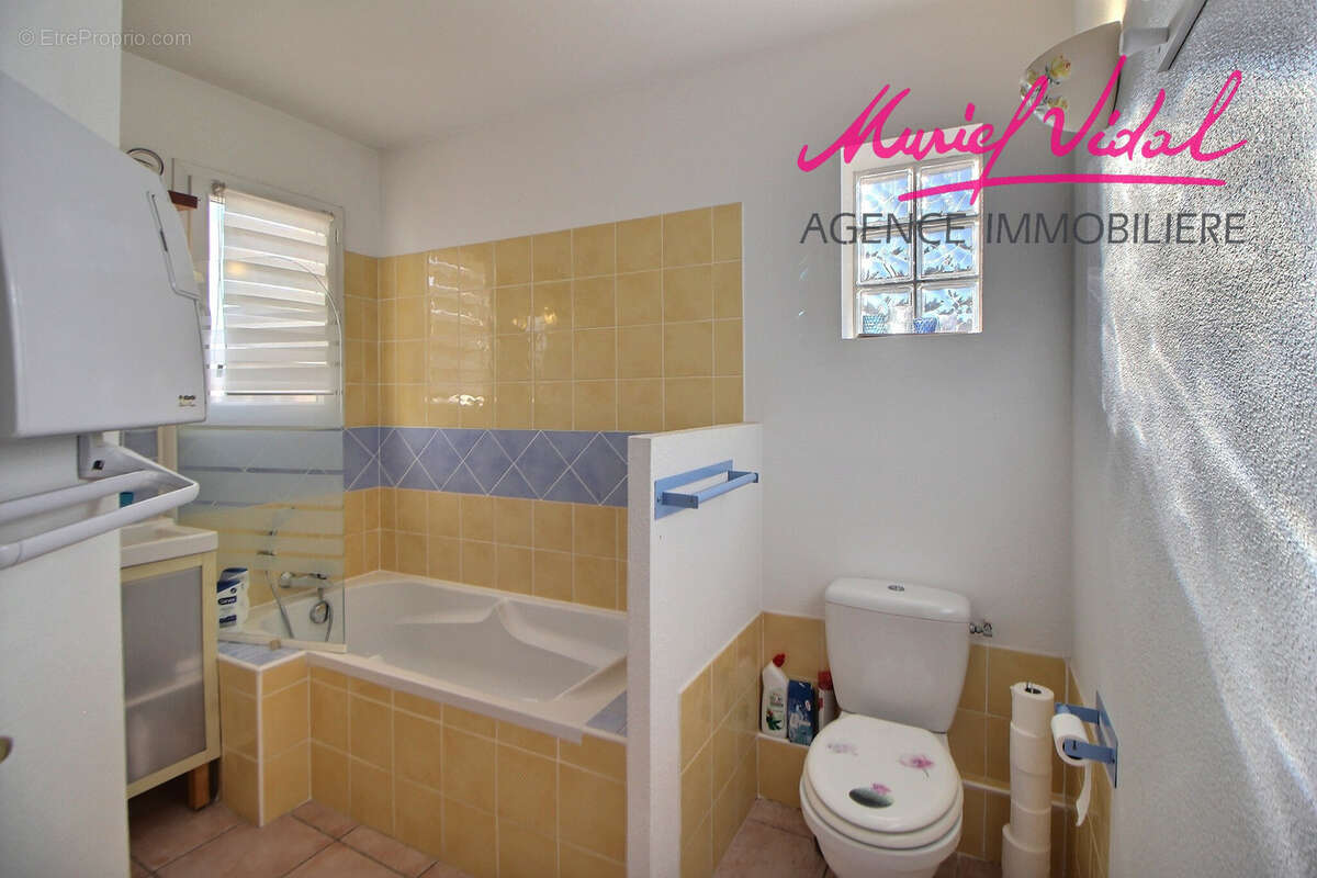 Maison à SAINT-CYPRIEN