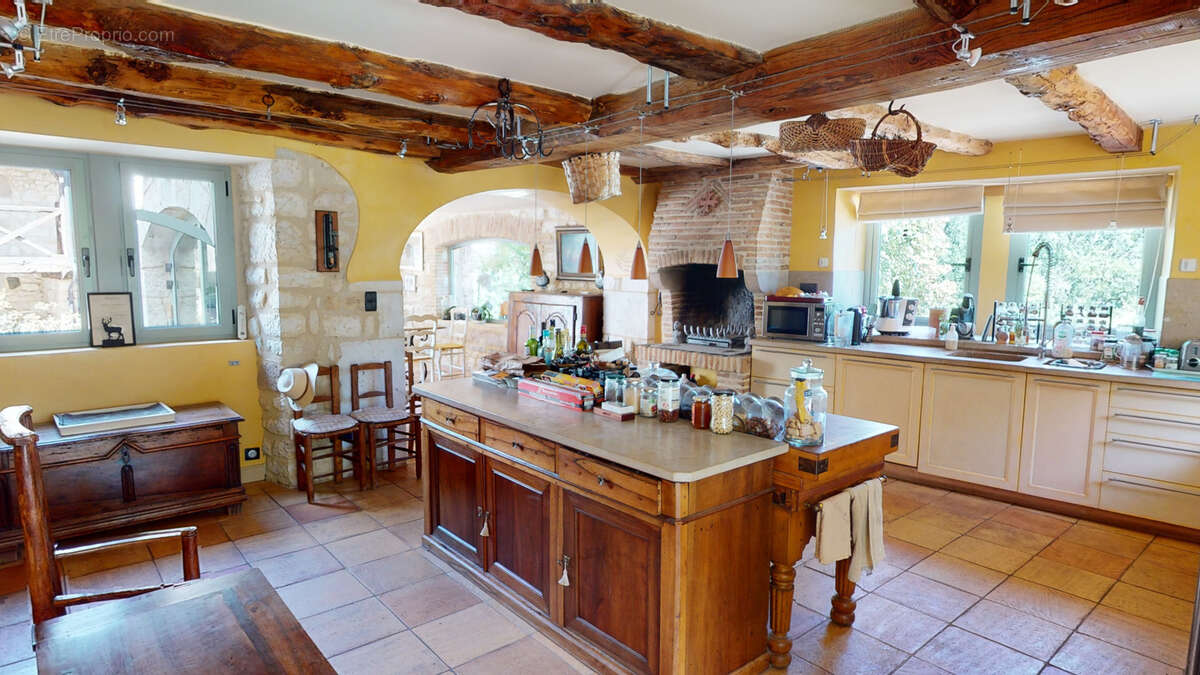 Maison à CORDES-SUR-CIEL