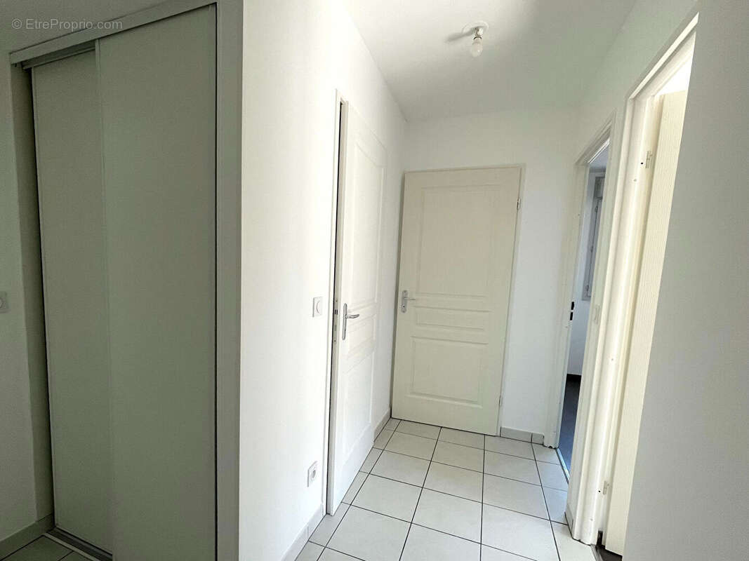 Appartement Meyzieu 4 pièce(s) 86.5 m2 - photo 6