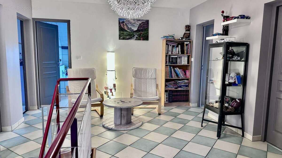 Maison à VILLARS-SOUS-ECOT