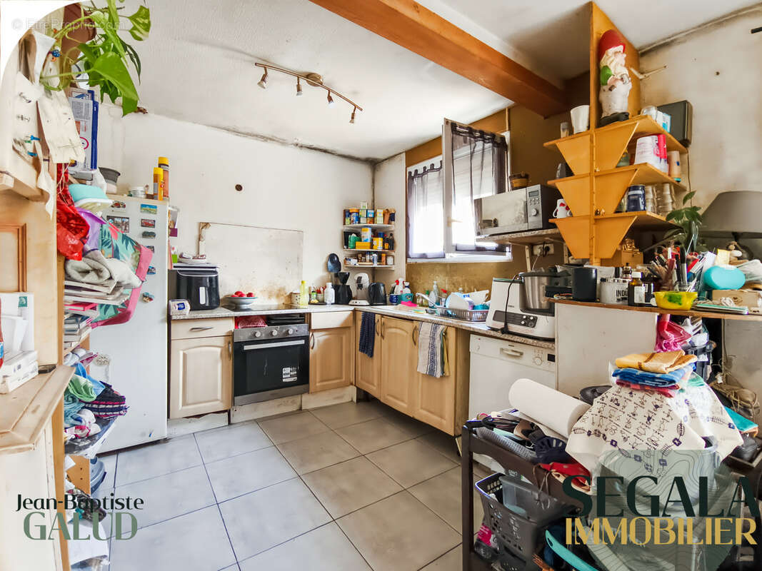 Maison à SAINT-BENOIT-DE-CARMAUX