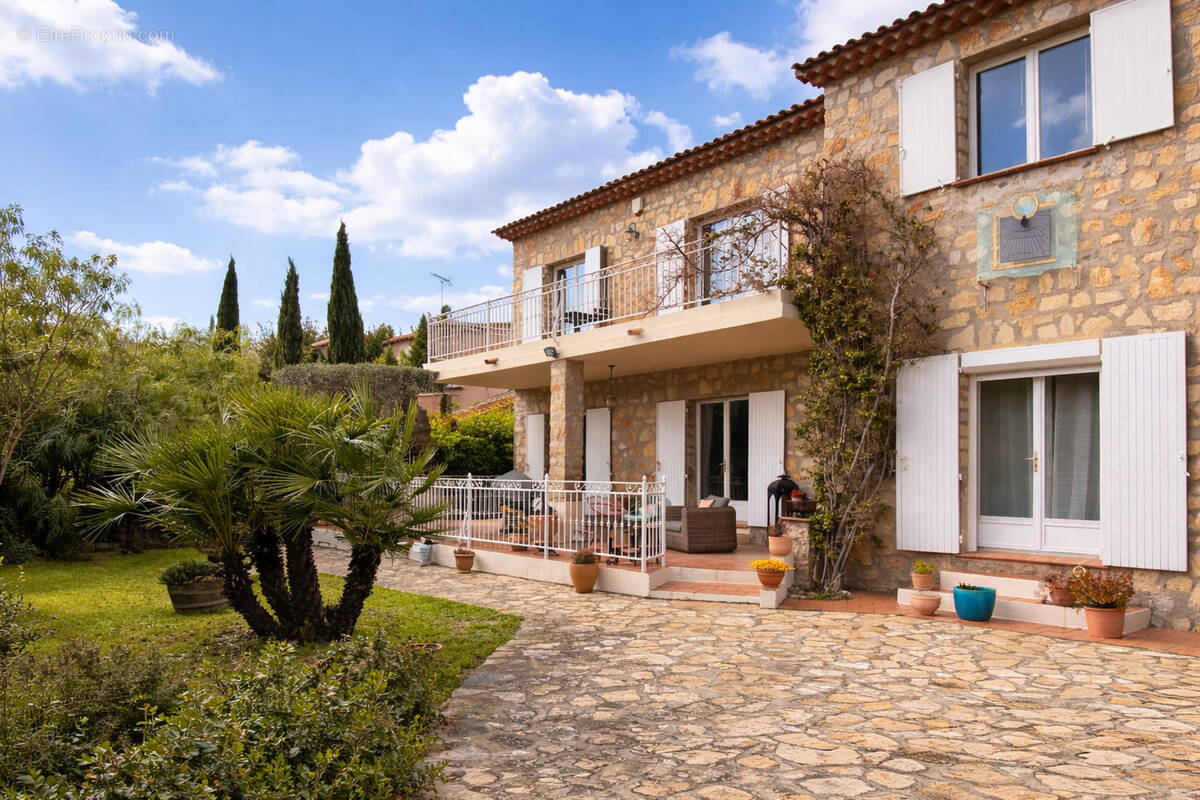 Maison à SANARY-SUR-MER