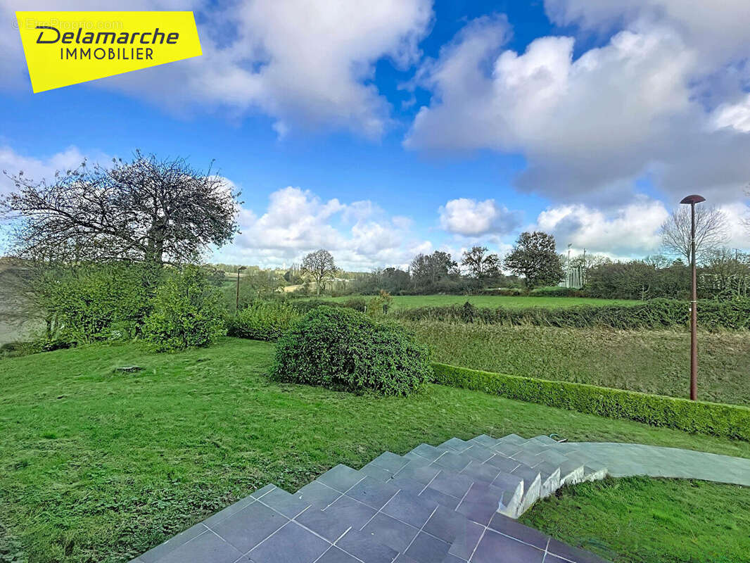 Maison à SAINT-PLANCHERS