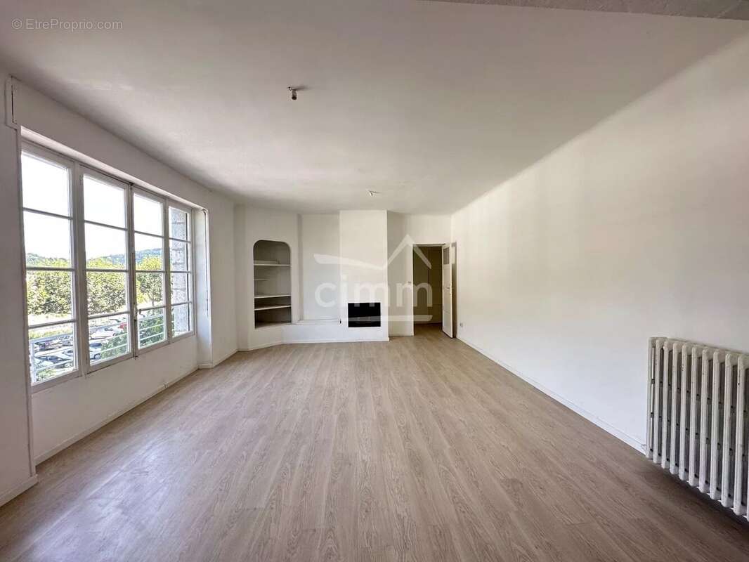 Appartement à SISTERON