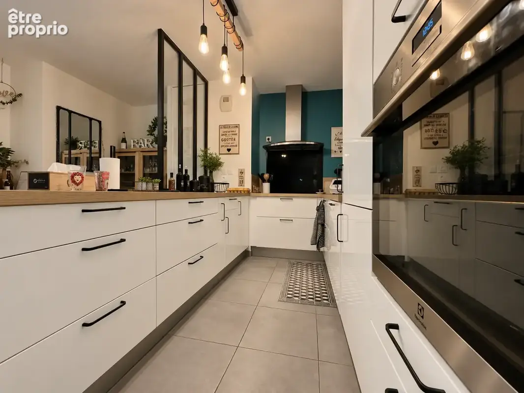 -castelnau le lez- lumineux t3 de 70m2  clim, terrasse, parking sous-sol, residence standing a 100m du tram - photo 4