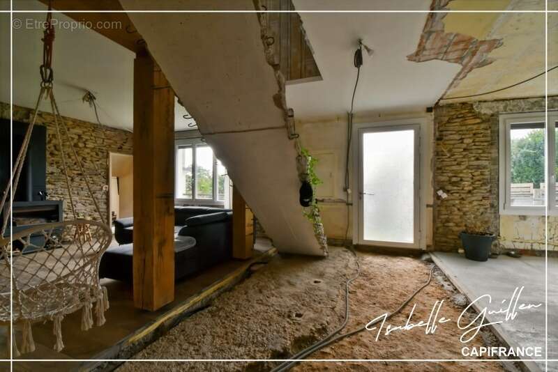 Maison à SAINT-SATURNIN