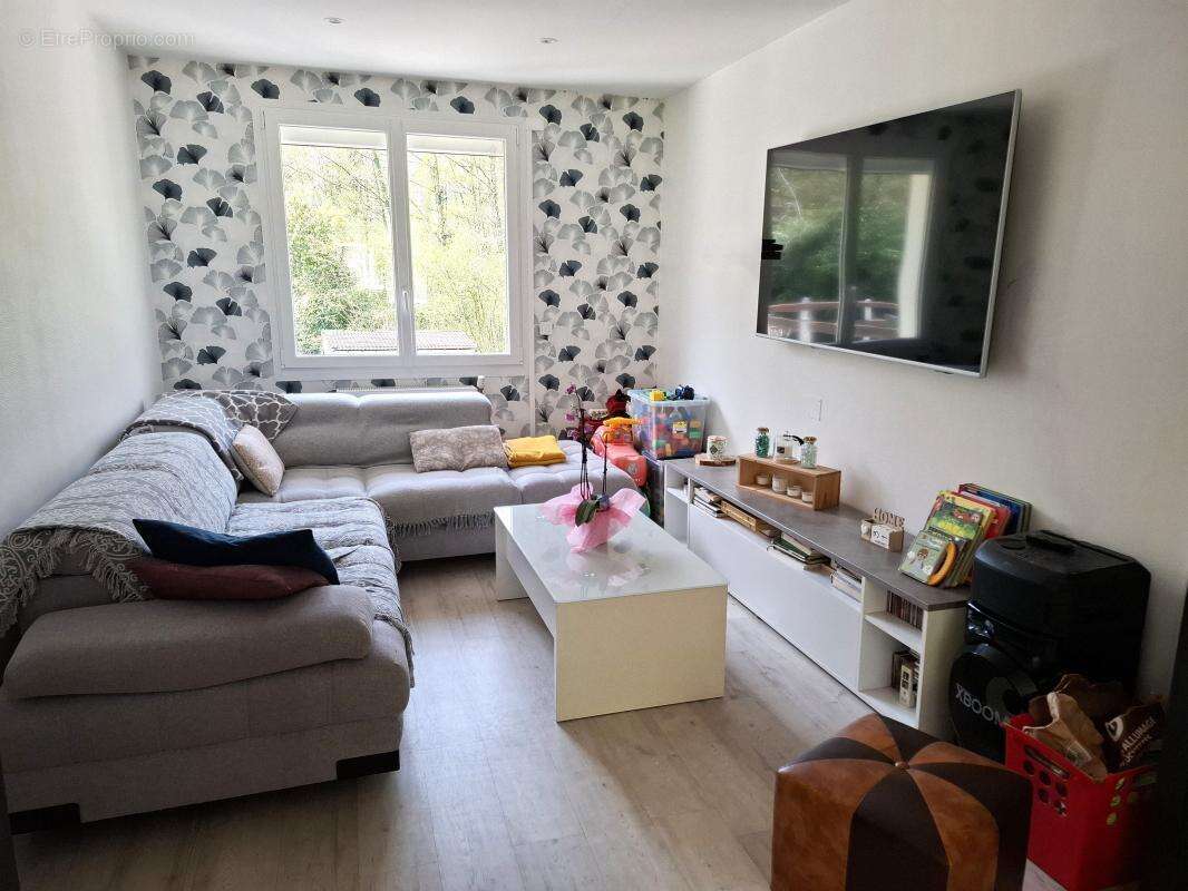 Maison à TRACY-LE-MONT