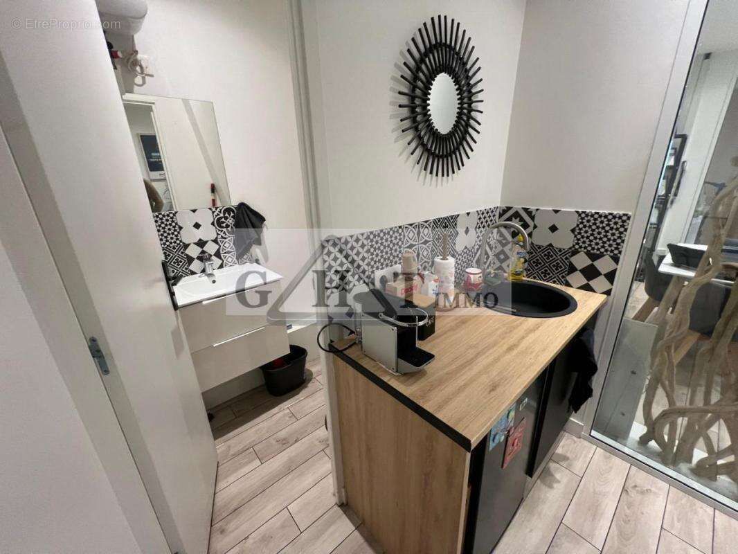 Commerce à VALENTON