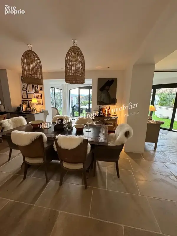 Magnifique appartement de 147m2  avec un jardin de 150m2 env à 2 pas de la place des Lices - photo 5