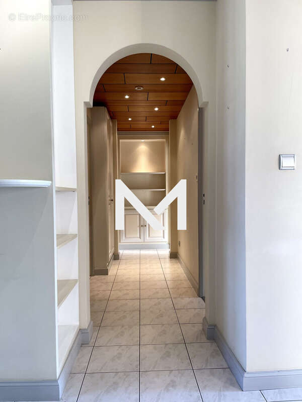 Appartement à SAINT-MARTIN-D'HERES