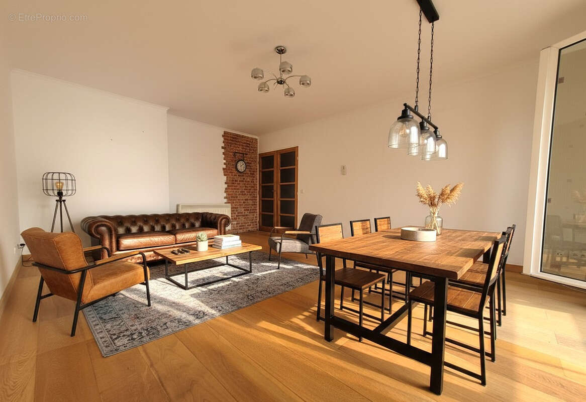 Appartement à THIAIS