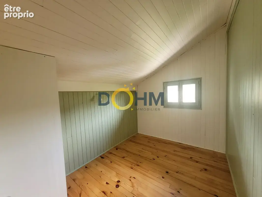 Apinac, Chalet 86m2 habitables avec dépendances et grand jardin - photo 6