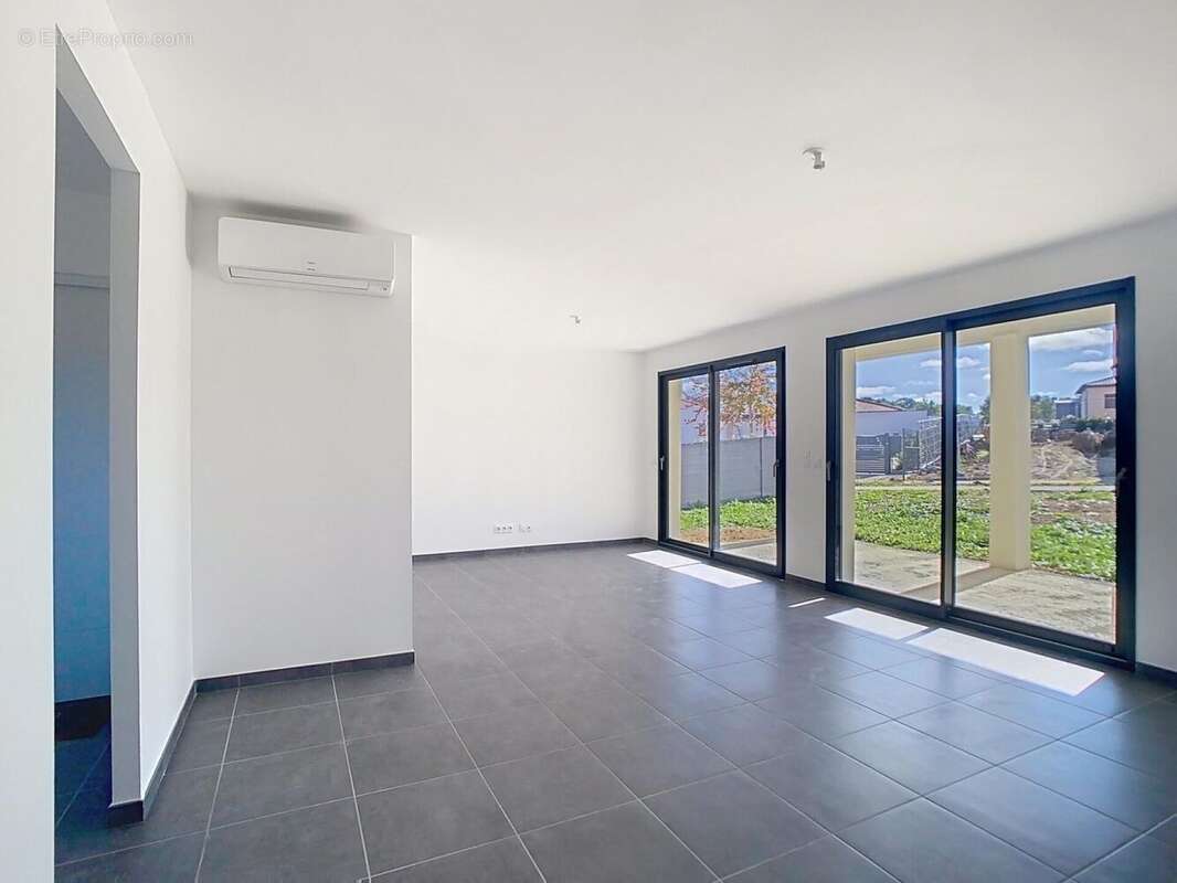 Photo 3 - Maison à PAVIE