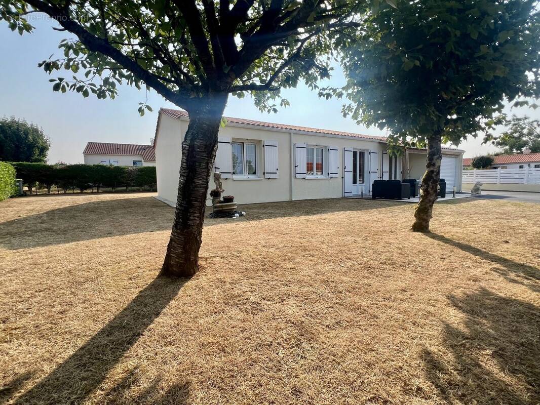 Maison à ANGLES
