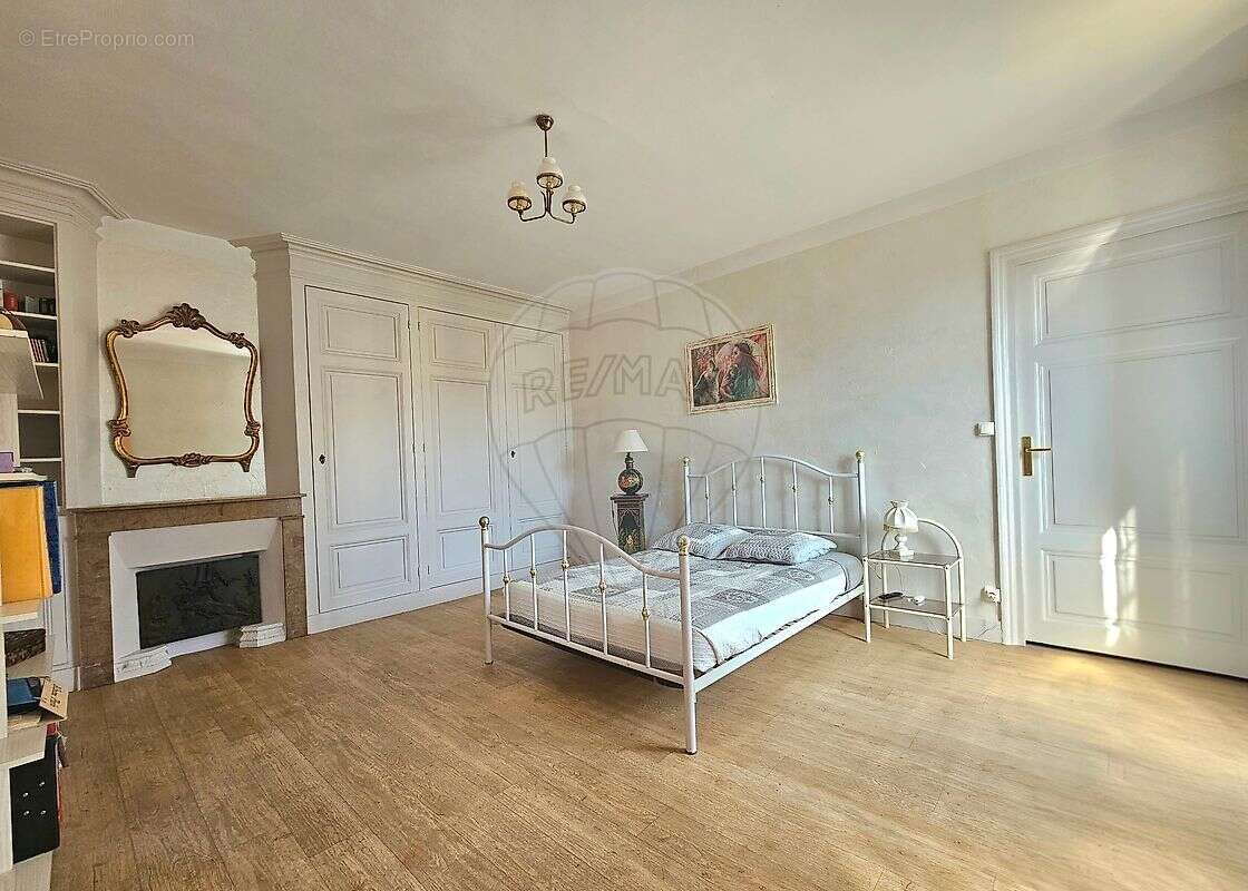 Maison à VILLEFRANCHE-SUR-SAONE