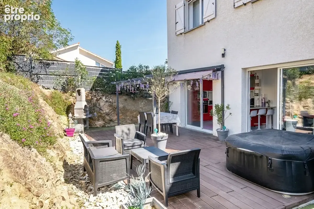 Appartement Montagny 4 pièce(s) 91.66 m2 - jardin 100 m² env. - 3 places de stationnement - photo 8