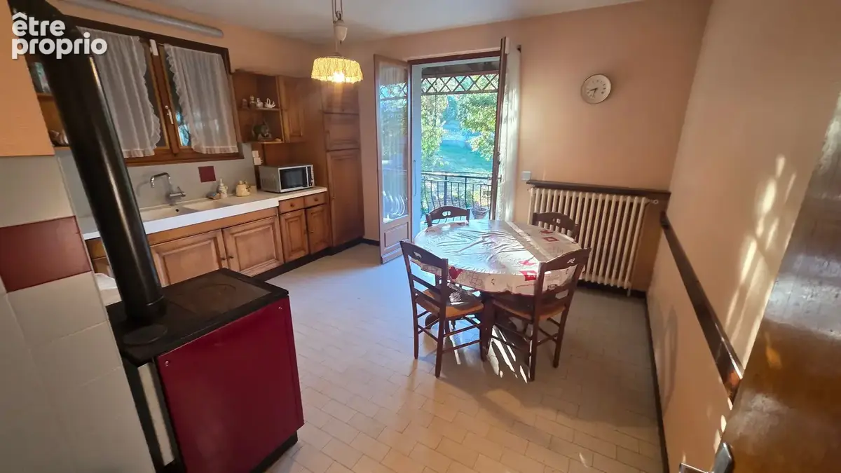Maison  7-8  Pièces 145 m2 - photo 6