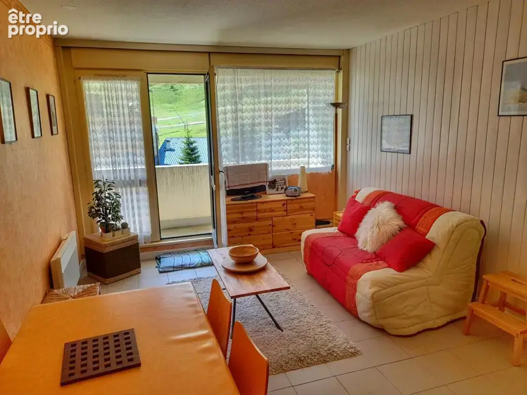 Appartement avec balcon, vue sur les sommets - photo 3