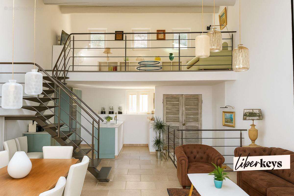 Appartement à MOUSTIERS-SAINTE-MARIE