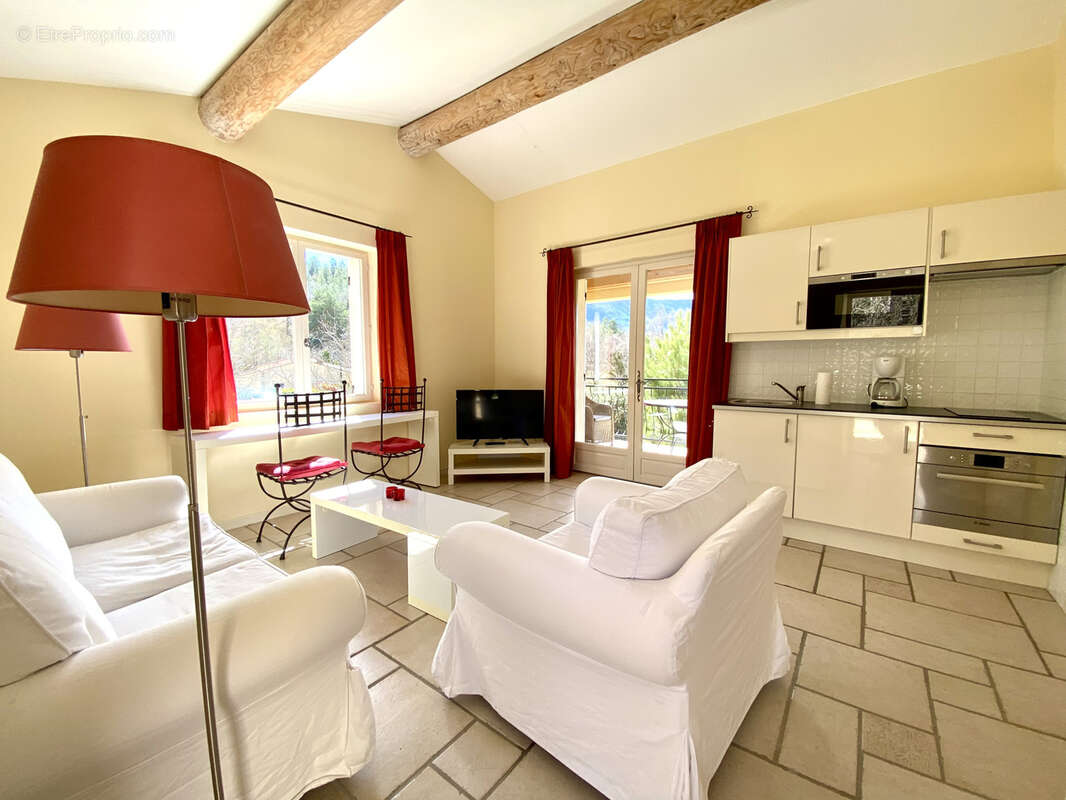 Maison à BUIS-LES-BARONNIES