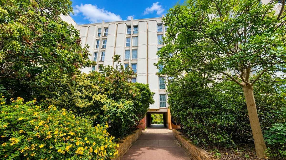 Appartement à MAISONS-ALFORT