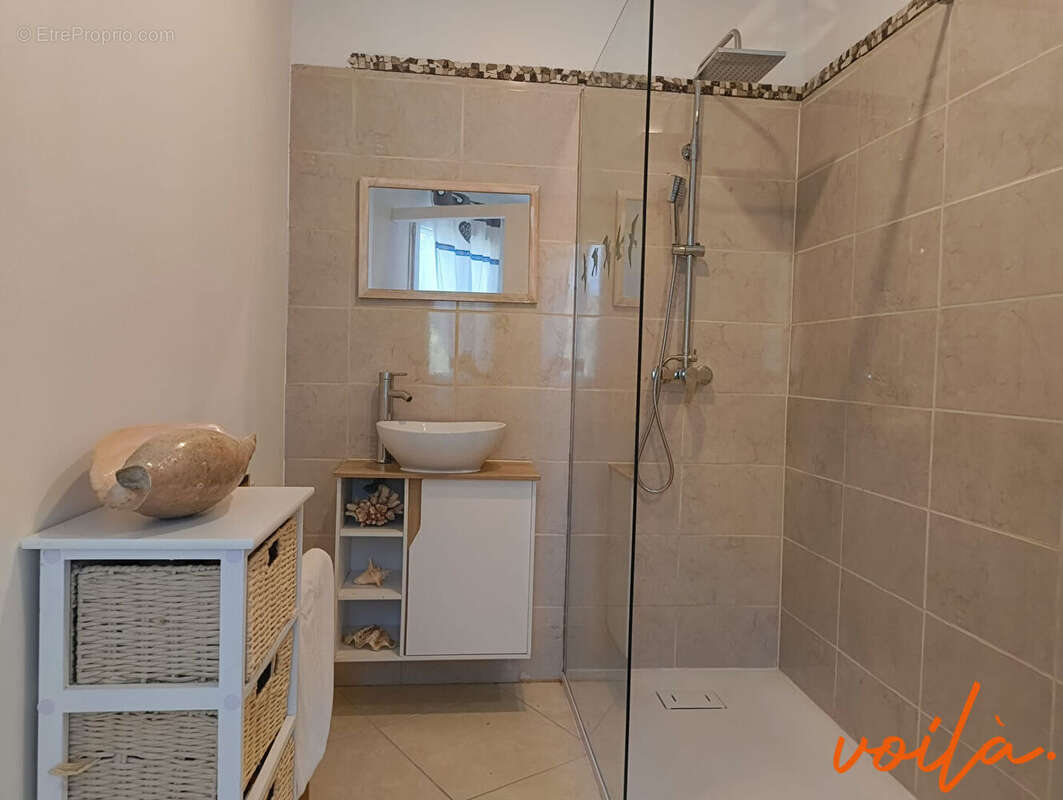 Réf : ZENITUDE - CARCASSONNE - Villa plain-pied 3ch. - Jardin - Piscine - Garage - photo 15