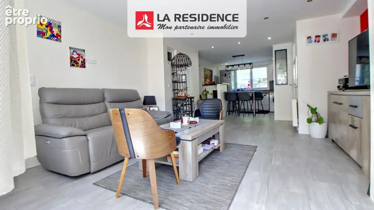 Appartement à BEYNES