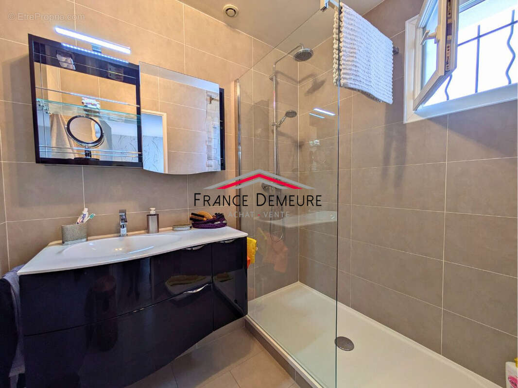 Maison à LE PLESSIS-BOUCHARD