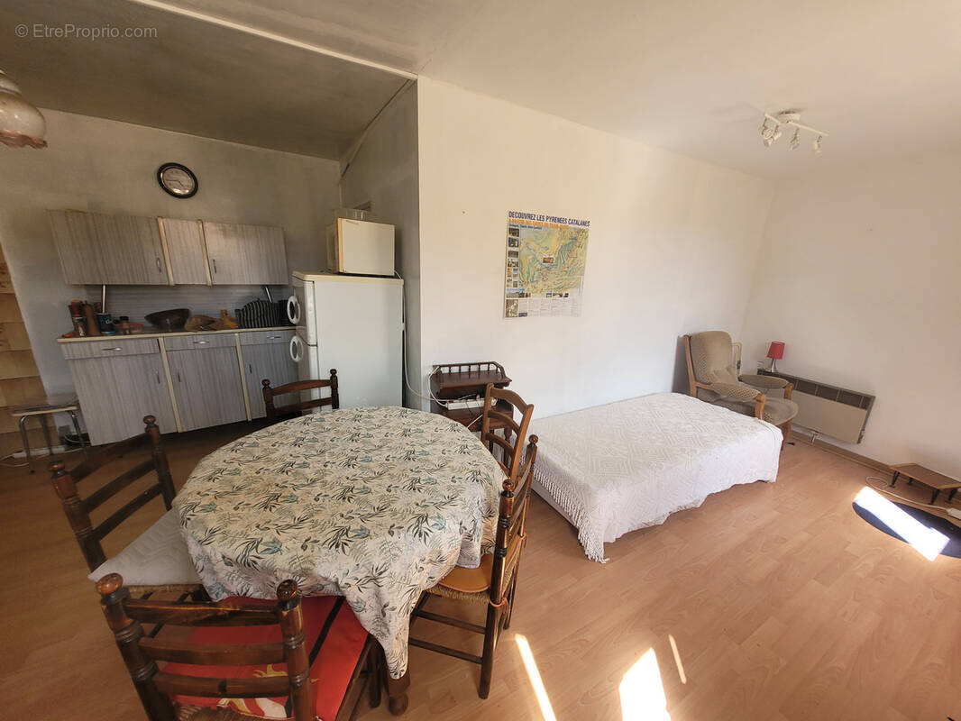 Appartement à SAINT-LAURENT-DE-CERDANS