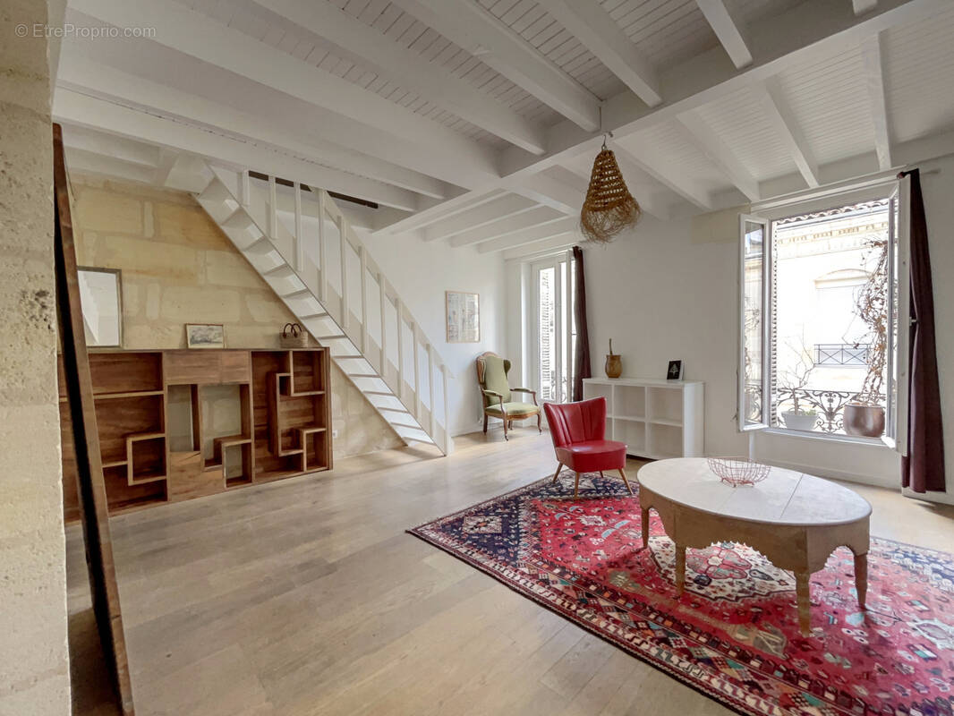 Appartement à BORDEAUX