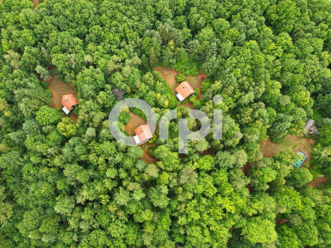 Maison à SYLVAINS-LES-MOULINS