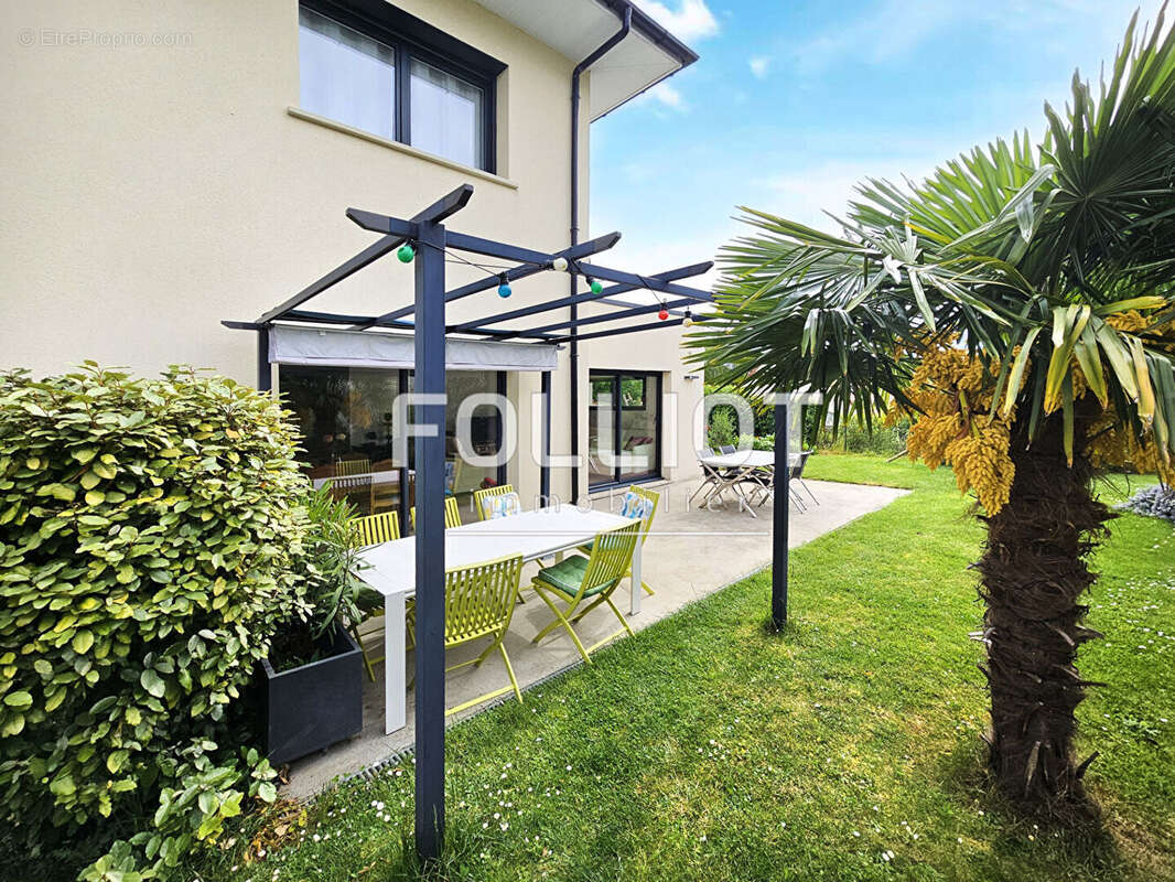 Maison à DOUVRES-LA-DELIVRANDE