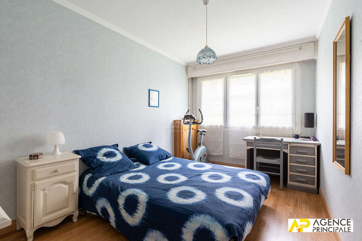 Appartement Maisons Laffitte 5 pièces - ascenseur - 3 chambres - pataugeoire - photo 13