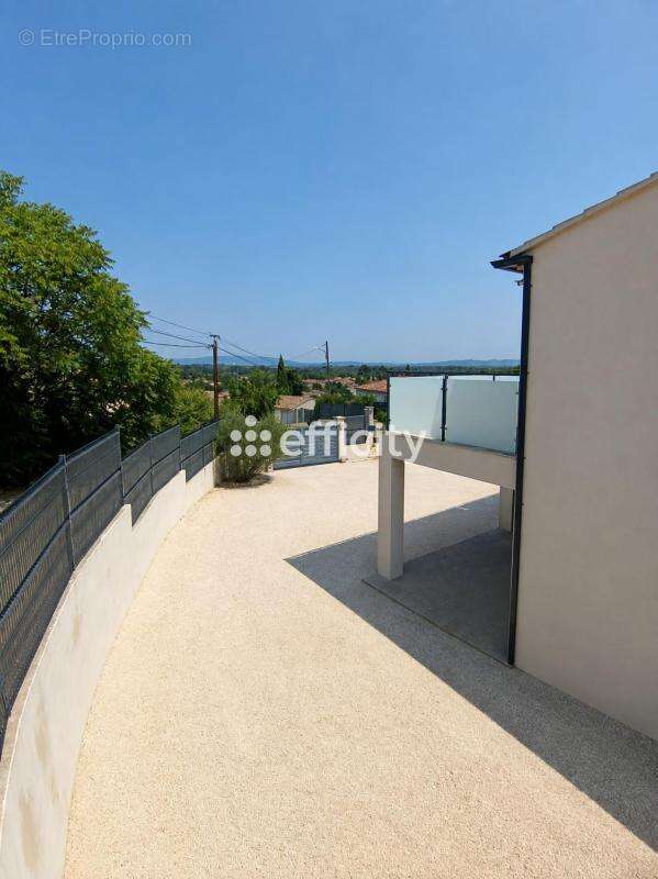 Maison récente - photo 9