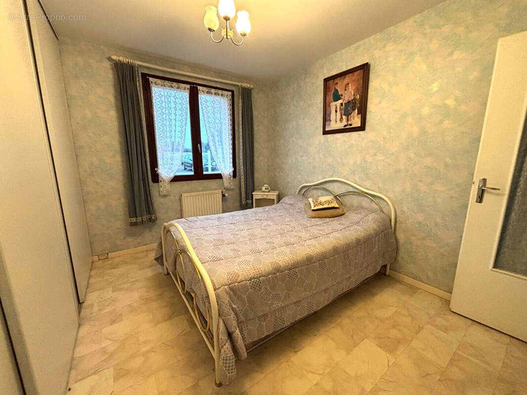 Maison à NEUILLY-EN-THELLE