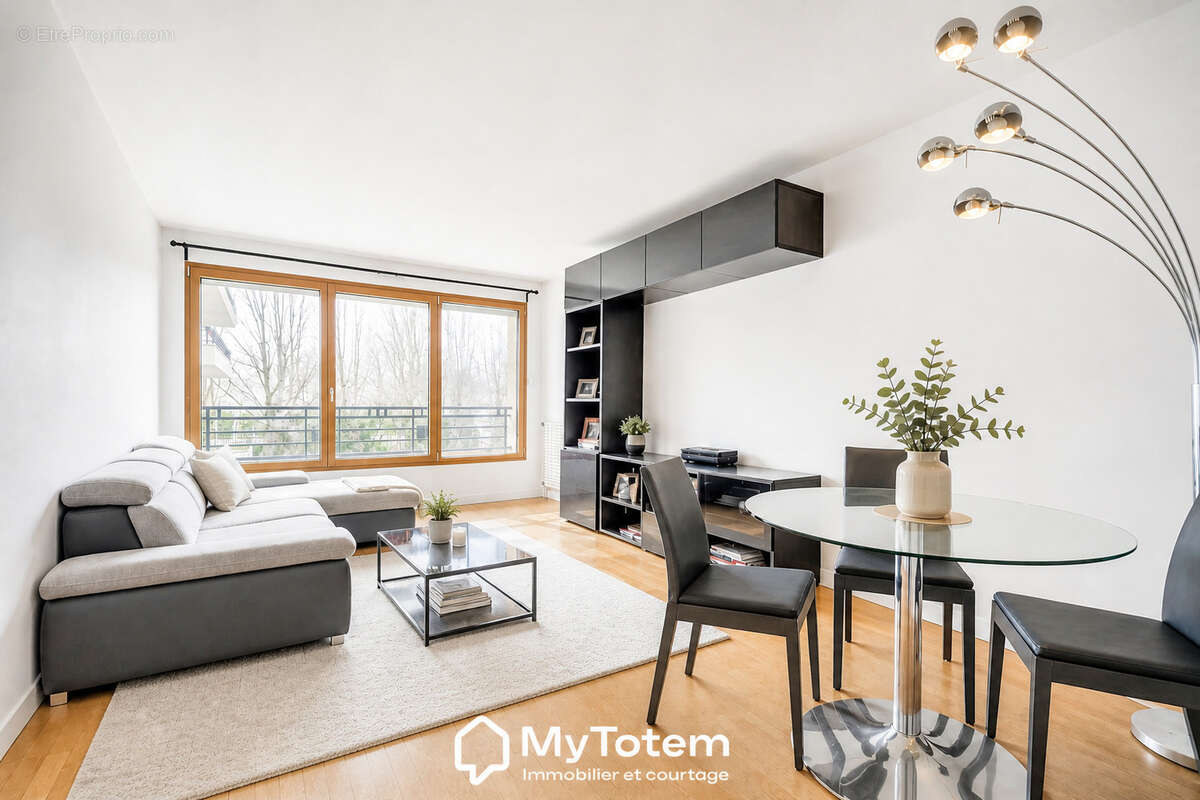 Appartement à LEVALLOIS-PERRET