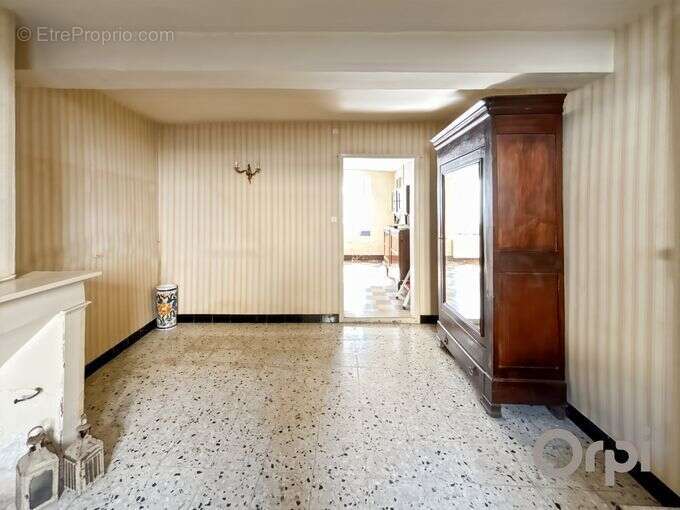Maison à vendre dans le centre historique de Fleurance avec cour extérieure - photo 4