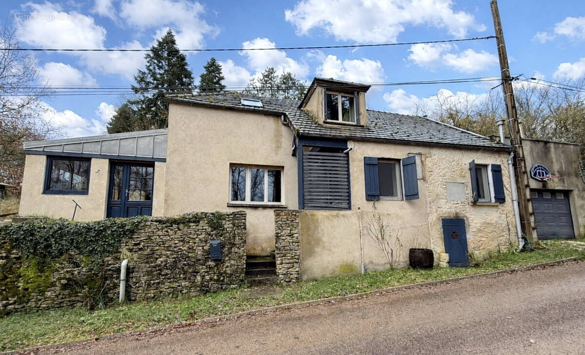 Maison à VEZELAY